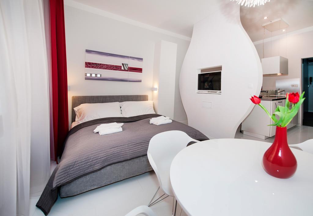 Honeymoon Ruterra Studio ปราก ภายนอก รูปภาพ